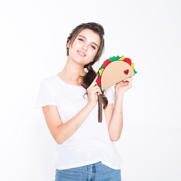 I LOVE TACOS Haute Stuff Taco Clutch Wristlet Handbag - Picture 7 of 7